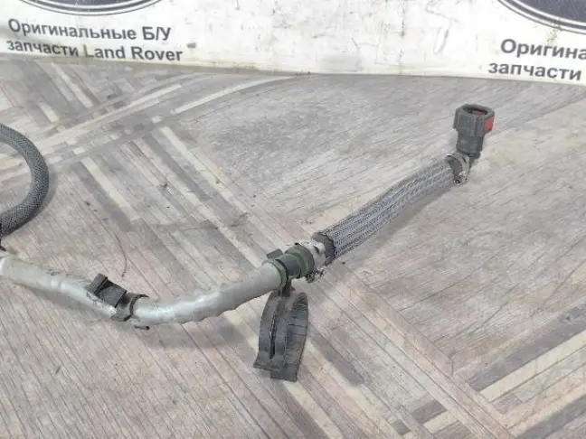 Трубка топливная обратка  Range Rover Sport 3.0