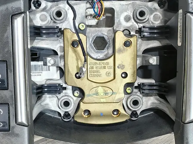 Руль кожа  Land Rover Freelander 2 2.2 L359