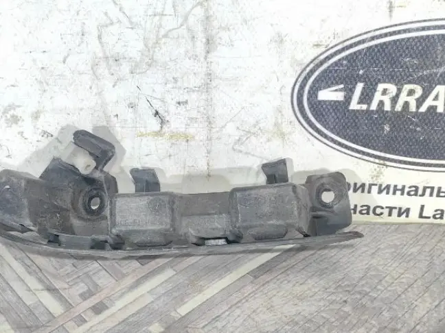 Кронштейн бампера левый Range Rover L320 05-09