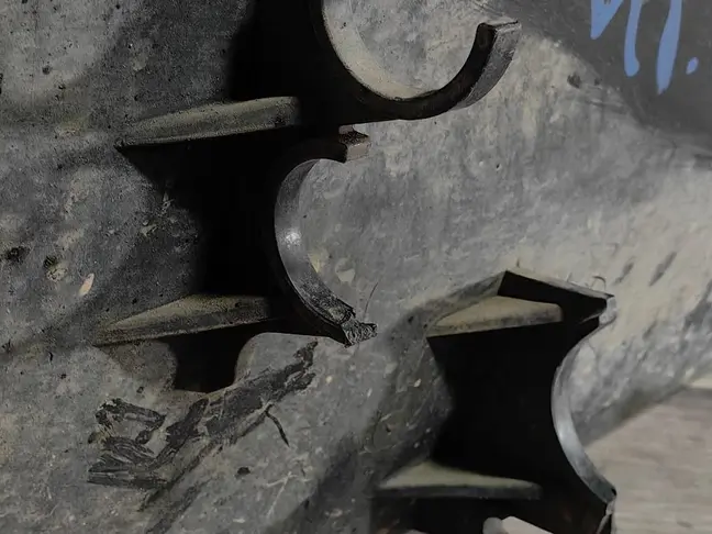 Диффузор вентилятора DISCOVERY 3 L319 05-09