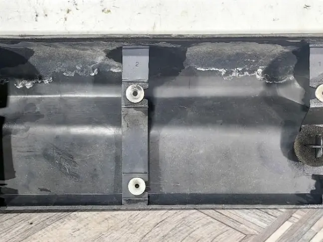 Молдинг двери задний правый Range Rover Sport 320