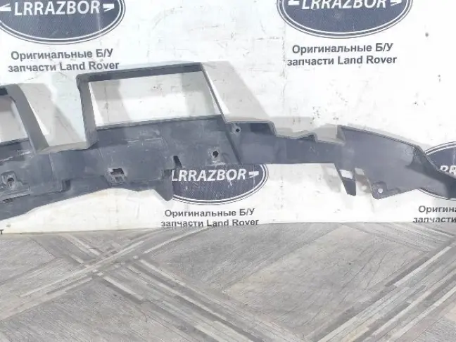 Кронштейн бампера левый Range Rover Sport L320
