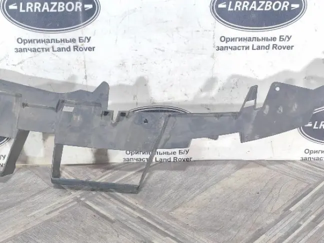 Кронштейн бампера левый Range Rover Sport L320