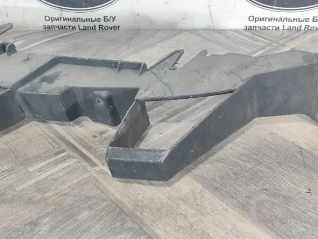 Кронштейн бампера левый Range Rover Sport L320