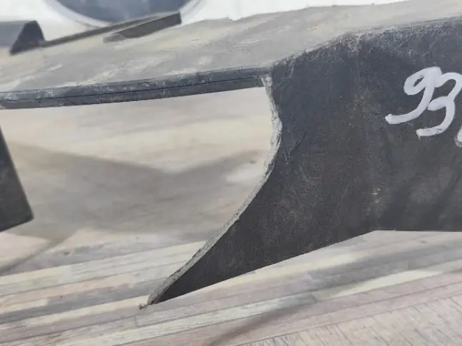 Кронштейн бампера левый Range Rover Sport L320