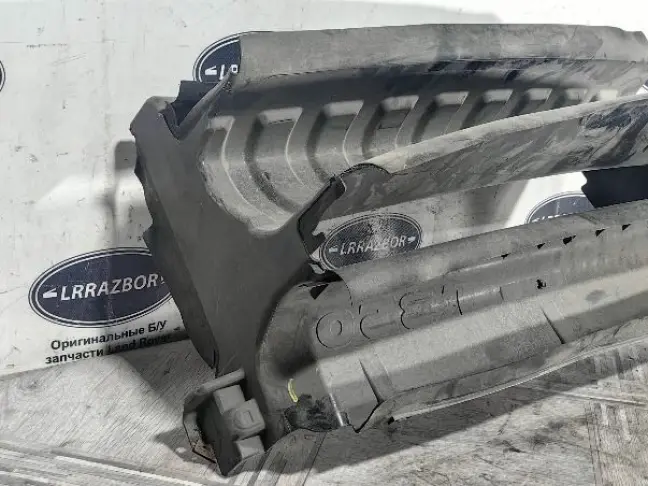 Диффузор центральный Range Rover L320 05-09