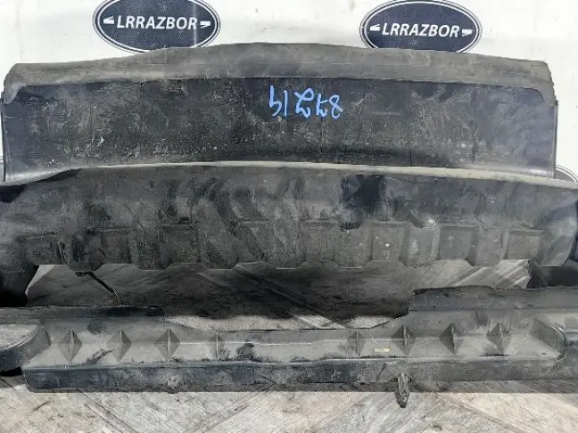 Диффузор центральный Range Rover L320 05-09