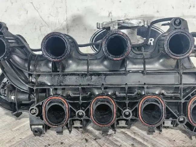 Коллектор впускной Land Rover Freelander 2 2.2