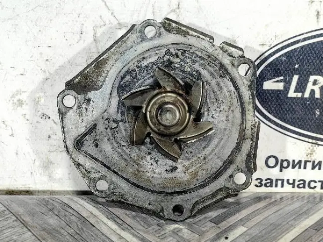 Помпа охлаждения Land Rover Freelander 2 3.2