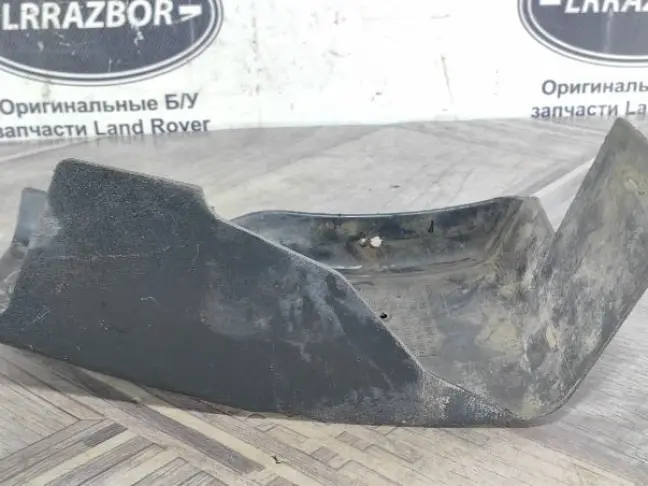 Молдинг крыла левый Land Rover Freelander 2 2.2