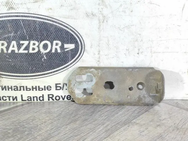 Кронштейн крыла Land Rover Freelander 2