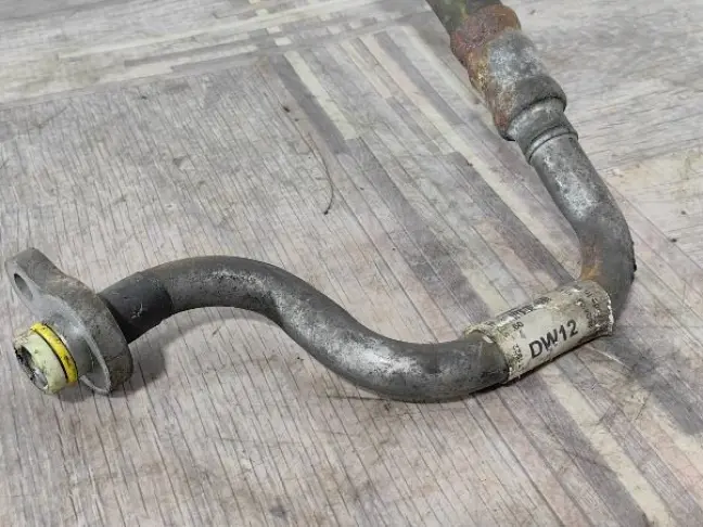 Трубка кондиционера Land Rover Freelander 2 2.2