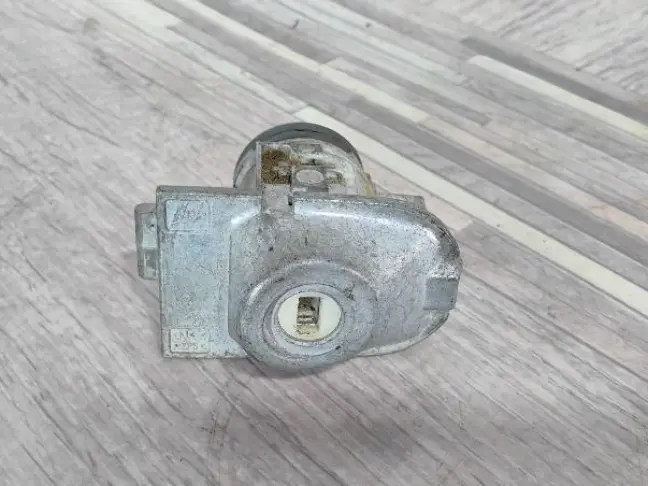 Ключ зажигания Land Rover Freelander 2 2.2