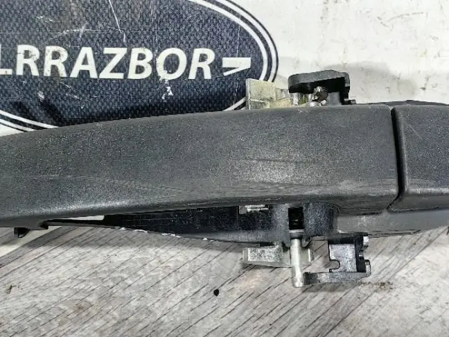 Ручка задняя левая Land Rover Freelander 2 L359