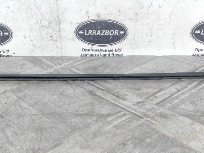 Молдинг стекла правый Land Rover Freelander 2 2.2