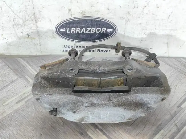 Суппорт правый передний Range Rover 3 L322 4 порш