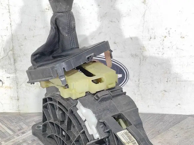 Селектор АКПП Land Rover Freelander 2 2.2