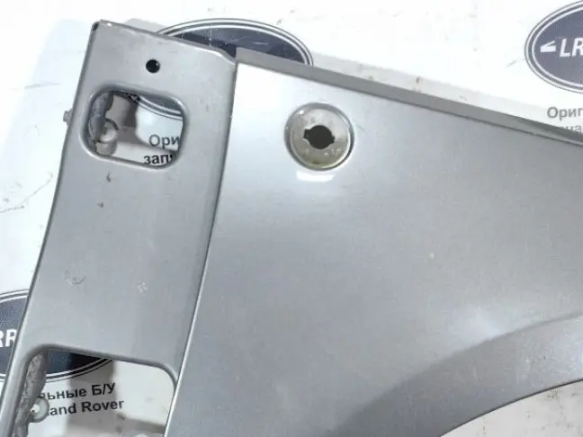 Крыло переднее правое Range Rover 3 L322 05-12