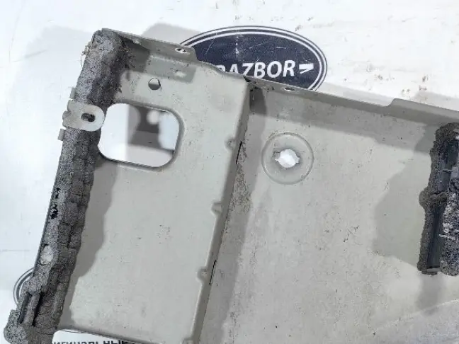 Крыло переднее левое Range Rover L322 05-12