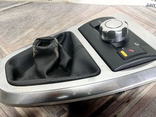 Панель управления раздаткой Freelander 2 2.2 L359