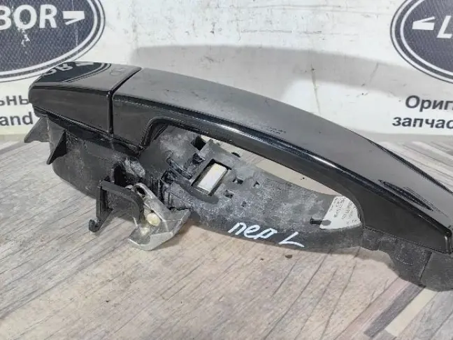 Ручка передняя левая Land Rover Freelander 2 L359