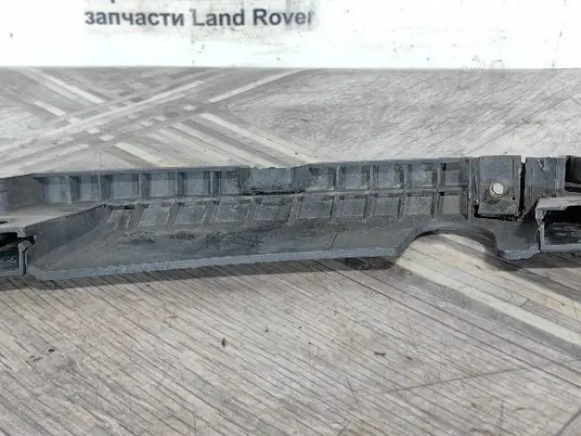 Кронштейн фары правый Range Rover L322