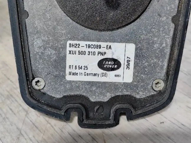 Антенна плавник на крышу Range Rover 3 L322 05+