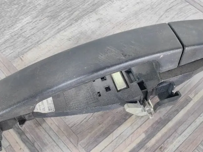 Ручка задняя левая Land Rover Freelander 2 L359