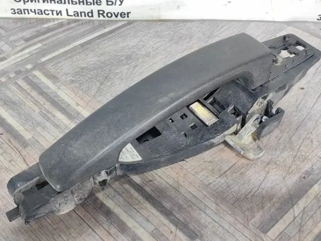 Ручка передняя правая Land Rover Freelander 2 L359