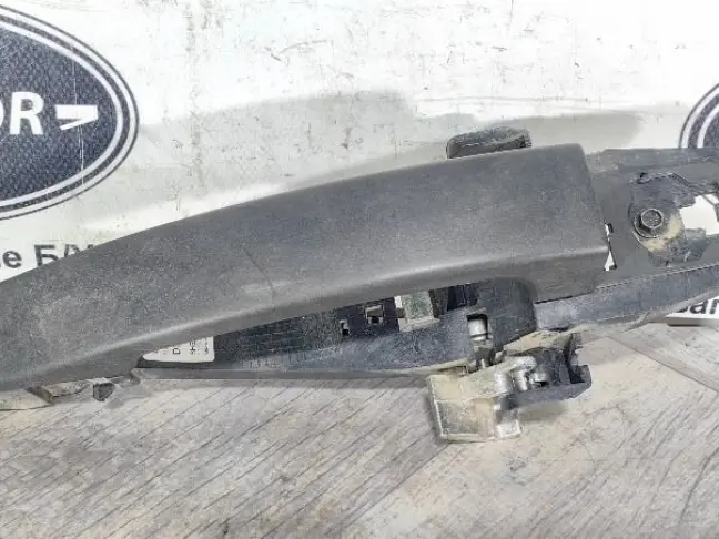 Ручка передняя правая Land Rover Freelander 2 L359