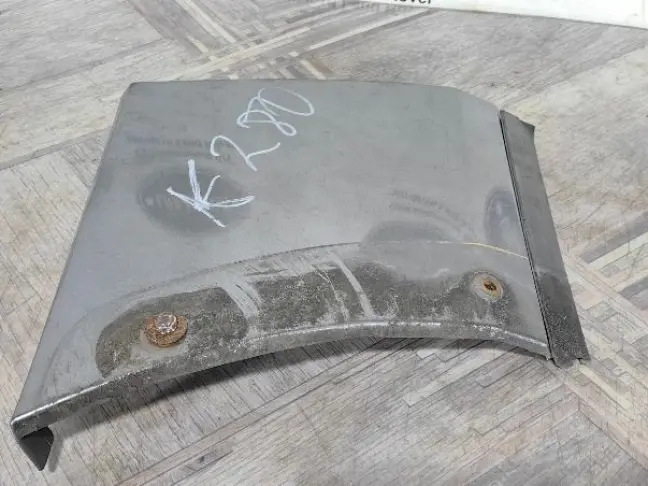 Молдинг переднего левого крыла Range Rover L322