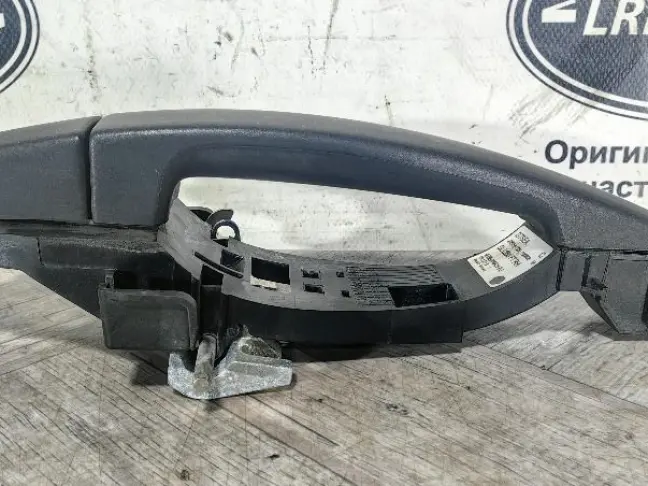Ручка передняя правая Land Rover Freelander 2 L359