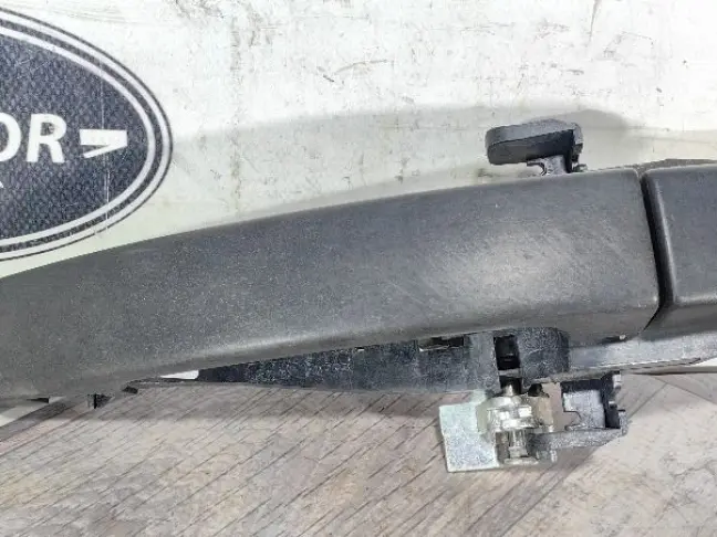 Ручка передняя правая Land Rover Freelander 2 L359