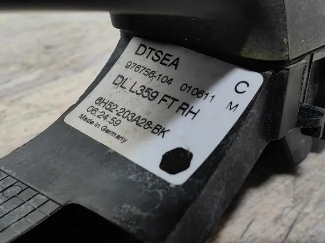 Ручка передняя правая Land Rover Freelander 2 L359