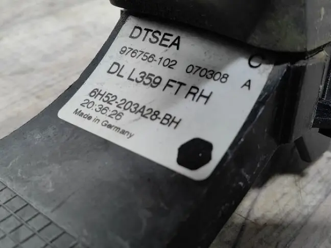 Ручка передняя правая Land Rover Freelander 2 L359