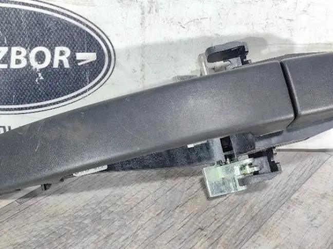 Ручка передняя правая Land Rover Freelander 2 L359