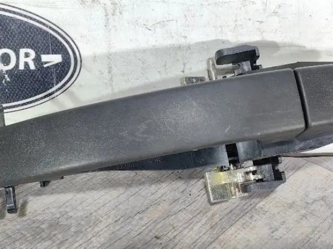 Ручка передняя правая Land Rover Freelander 2 L359