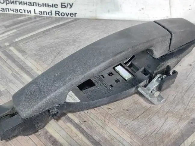 Ручка передняя правая Land Rover Freelander 2 L359