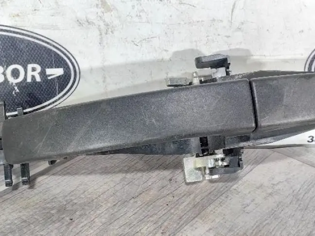 Ручка задняя правая Land Rover Freelander 2 L359