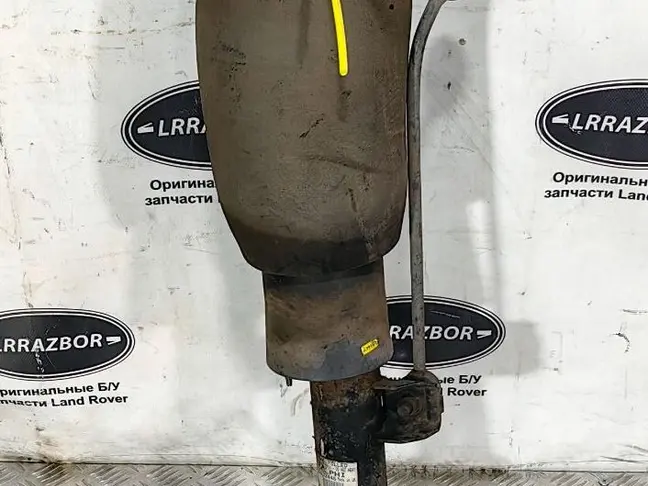 Стойка в сборе правая передняя Range Rover 3 L322