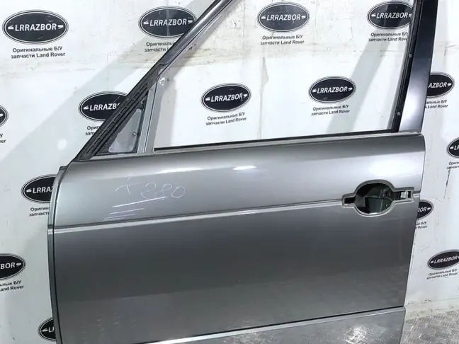 Дверь передняя левая Range Rover L322 2002-2012