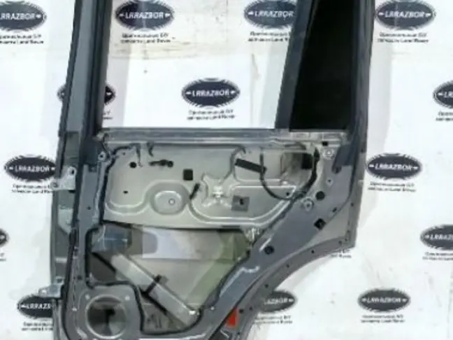 Дверь задняя правая Range Rover L322 2002-2012