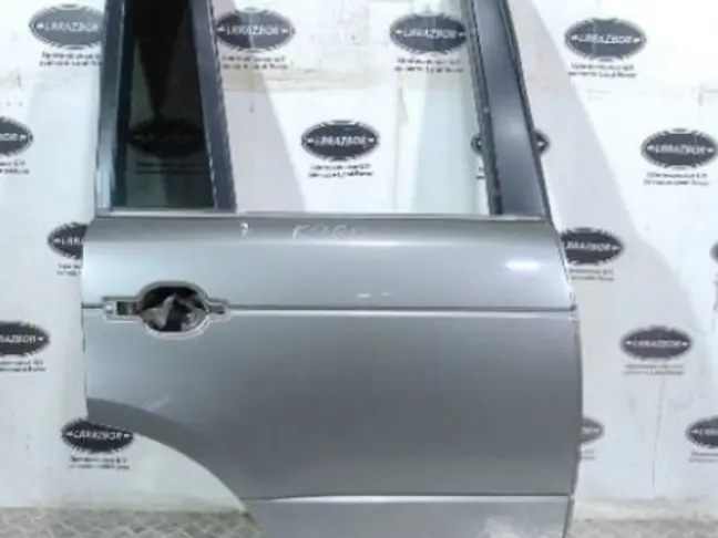 Дверь задняя правая Range Rover L322 2002-2012