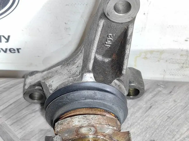 Кронштейн вентилятора Discovery 4 306DT 3.0