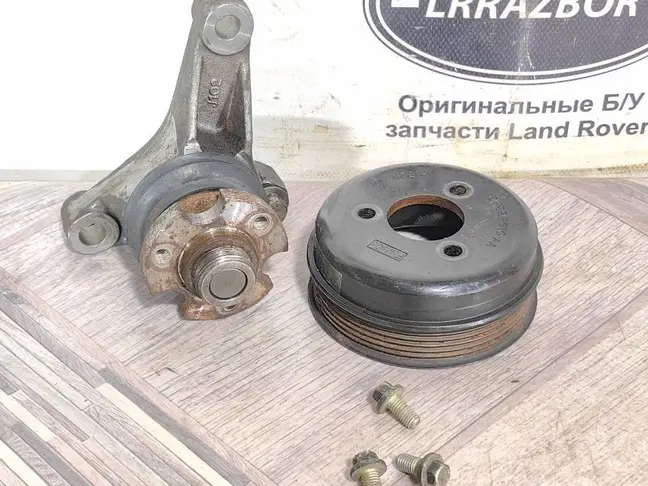 Кронштейн вентилятора Discovery 4 306DT 3.0