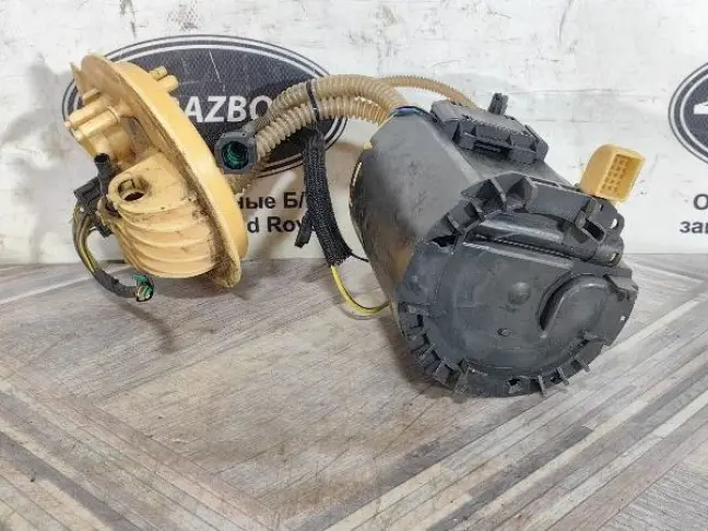 Топливный насос в бак Land Rover Freelander 2 2.2