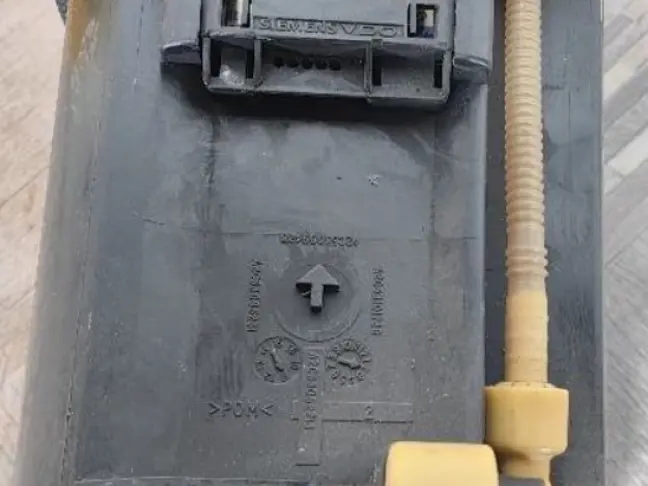 Топливный насос в бак Land Rover Freelander 2 2.2