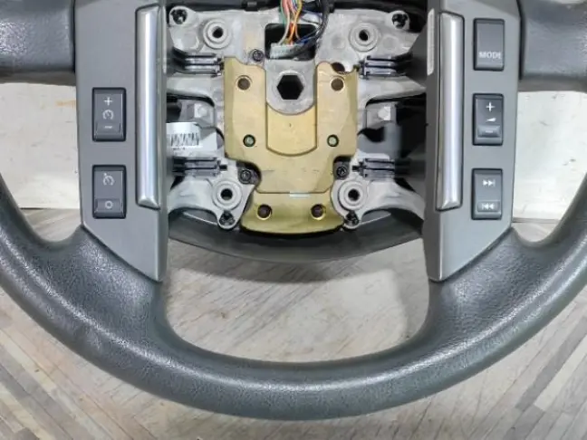 Руль кожзам  Land Rover Freelander 2 2.2 L359