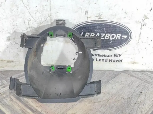 Кронштейн ПТФ правый Land Rover Freelander 2 2.2