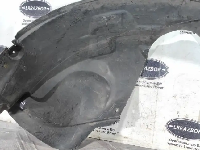 Подкрылок правый передний Land Rover Freelander 2